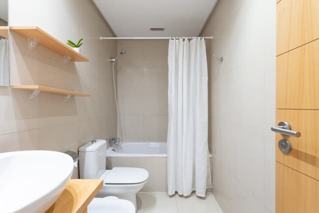 Bathroom 2